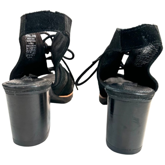 Sorel Women’s Addington Leather Sandal Color: Black Size: 8.5 - Picture 8 of 12